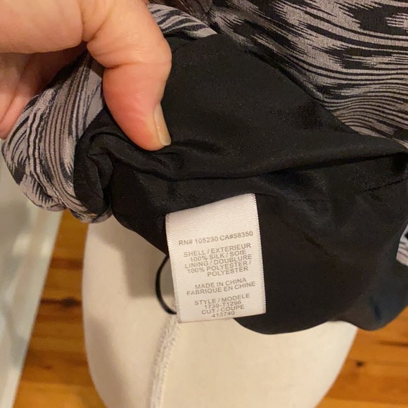 Joie Snakeskin Python Aztec silk print Tank Top - Picture 4 of 7